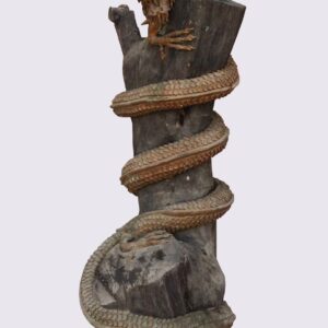 Sawdust Dragon figurine on wood (C4019)