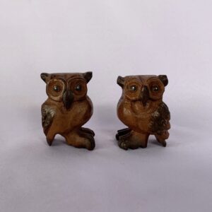 Small Pair Owls carved wood (C4103)