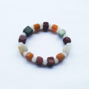 Stone bracelet (cube shape) (C5064)