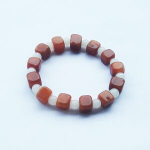 Stone bracelet (cube shape) (C5065)