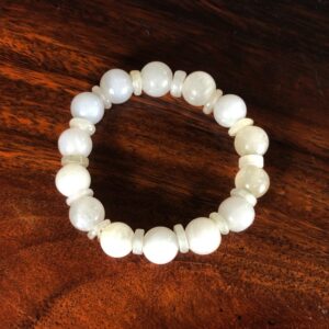 Stone bracelet (round shape) (C5084)